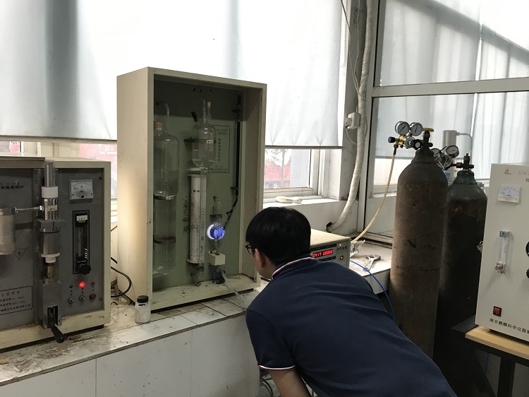 碳硫分析儀.jpg 碳硫分析儀.jpg